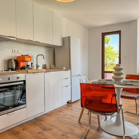 1br Near Mall With Workspace By Flat Manаger Plovdiv